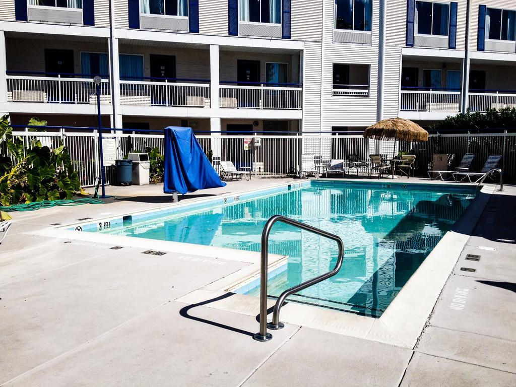 Hotel Baymont By Wyndham Wilmington Exterior foto